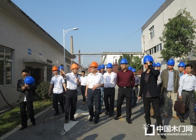行業(yè)標準《木質門銷售及售后服務規(guī)范》起草組會議在湖南長沙圓滿召開